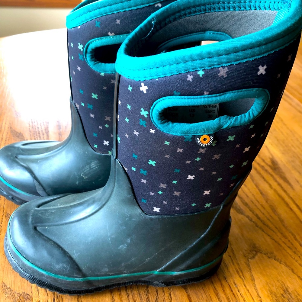 BOGS girls winter boots size 13